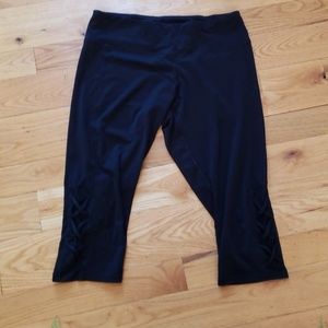 C9 criss cross leggings